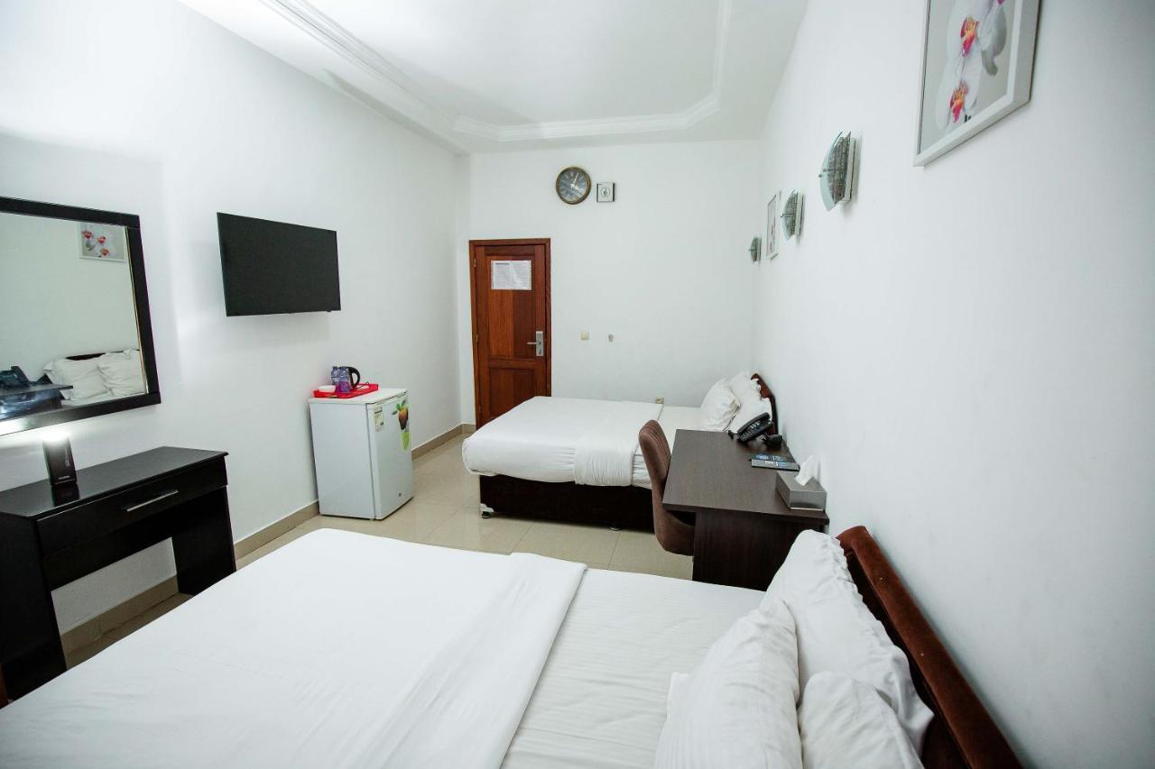 Hotel Everest Rd Congo Κινσάσα Εξωτερικό φωτογραφία