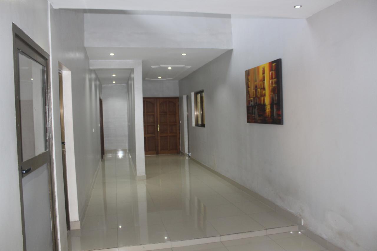 Hotel Everest Rd Congo Κινσάσα Εξωτερικό φωτογραφία